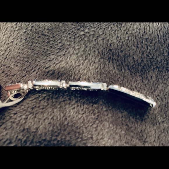 Diamond accent Sterling Silver Pendant and Necklace - Picture 6 of 11